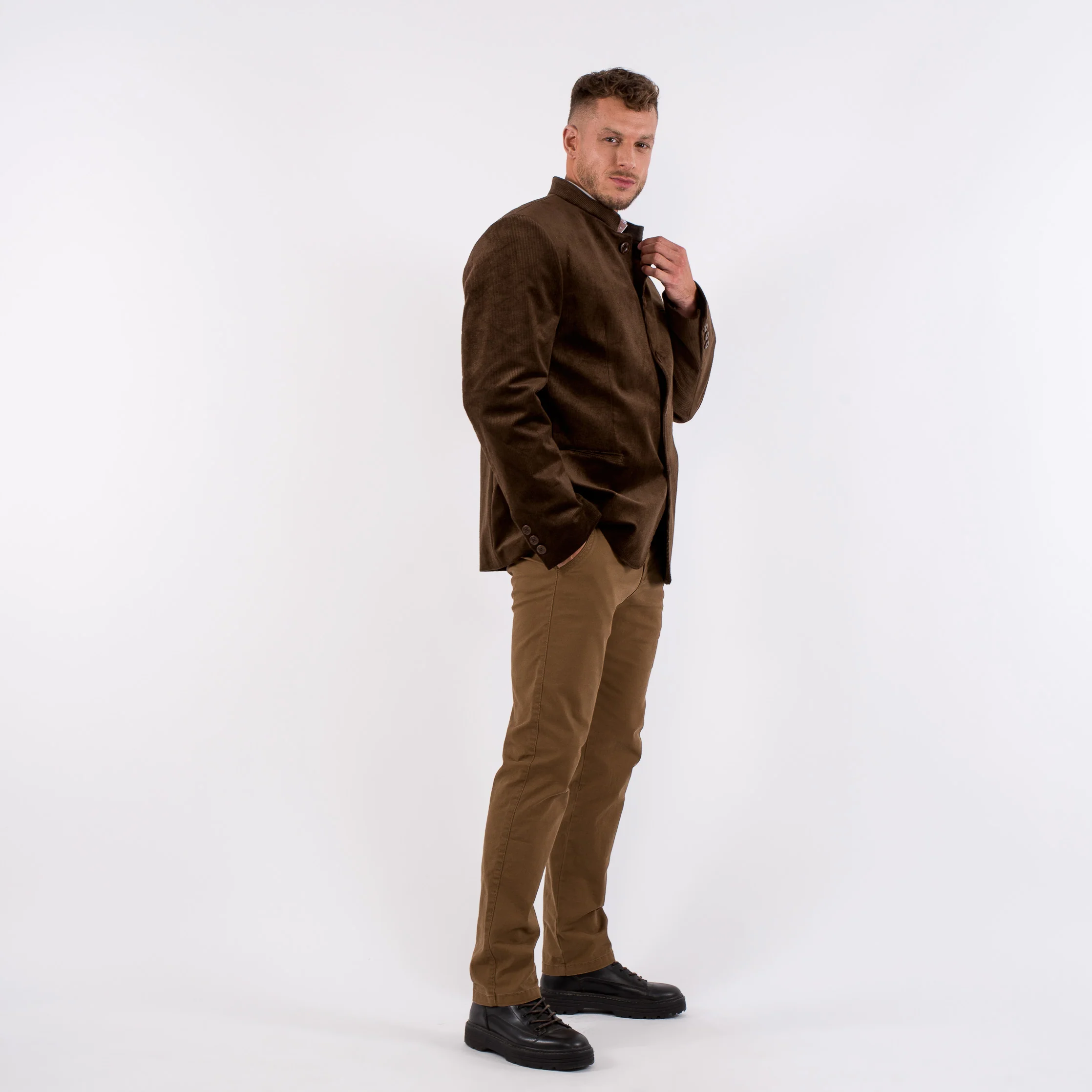 Gamlitz Men's Alpine Corduroy Jacket - Image 11