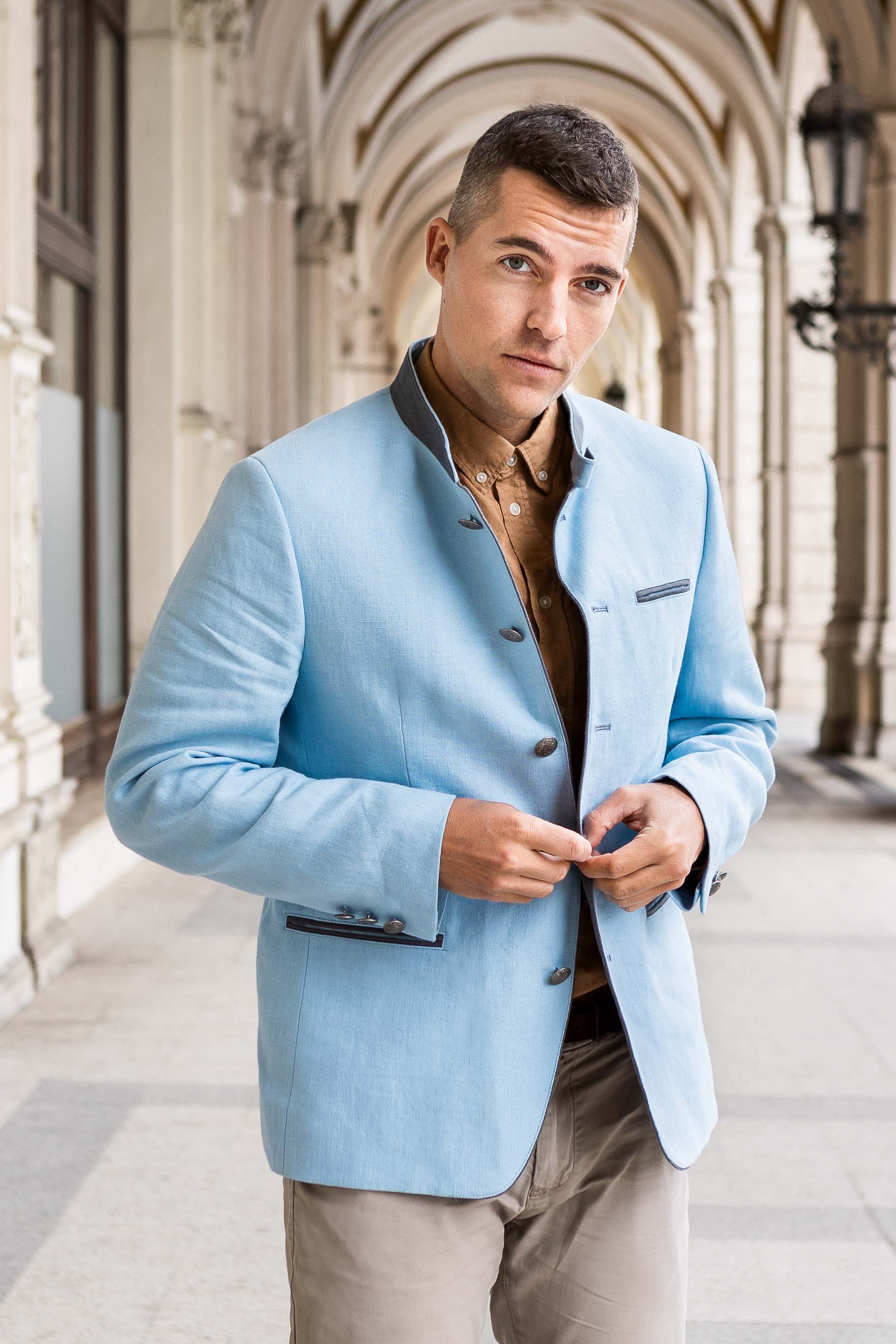 Gamlitz Men's Linen Blazer in Turquoise - Image 3