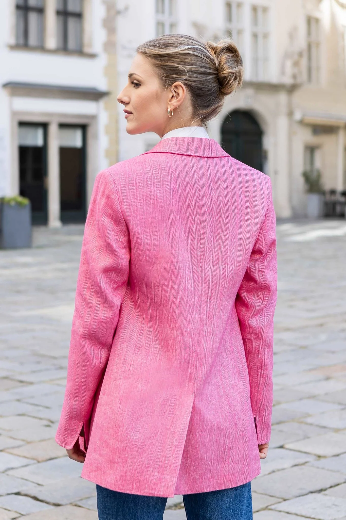 Jane - Austrian Women's Linen Jacket - Image 4