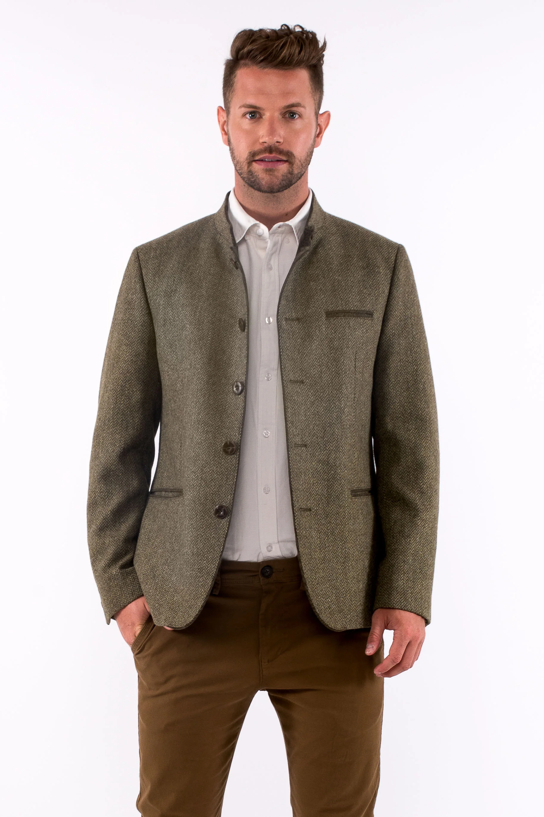 Gamlitz Tweed Hunting Jacket - Image 5