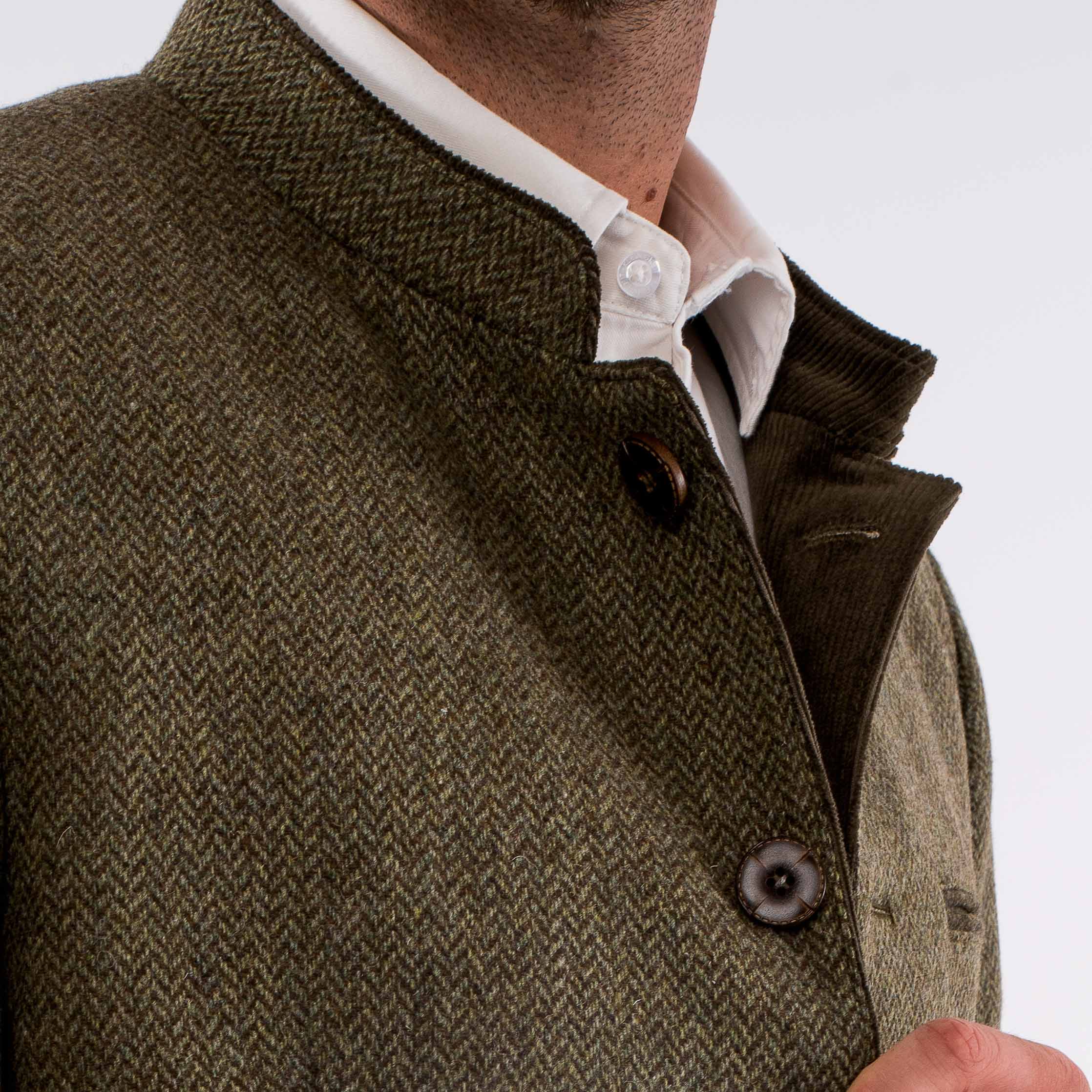 Gamlitz Tweed Hunting Jacket - Image 7